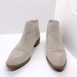 Dolce Vita Finley Booties
